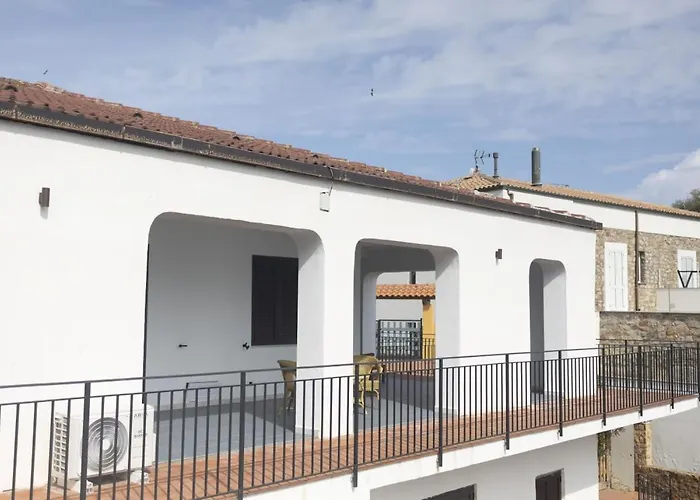 Kalura Con 2 Spiagge Private & Vista Mare Villa