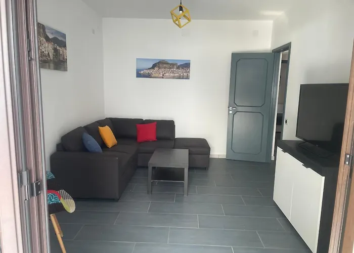 Kalura Con 2 Spiagge Private & Vista Mare *