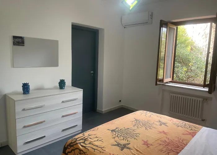 Kalura Con 2 Spiagge Private & Vista Mare